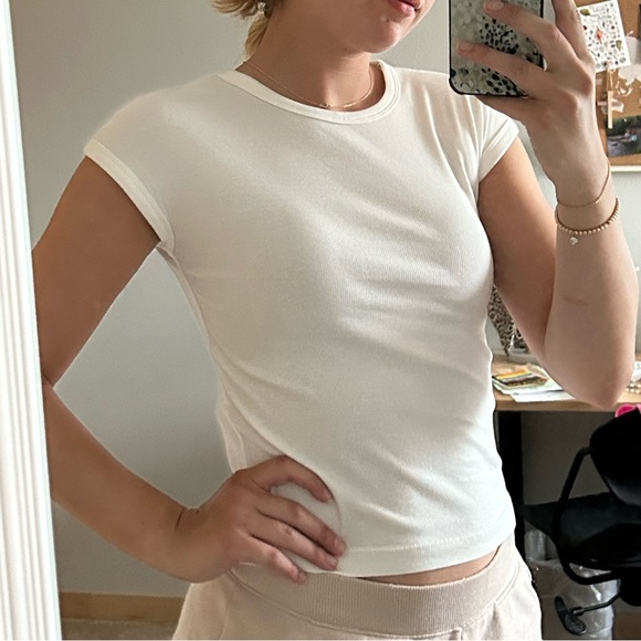 Zara Cap Sleeve Cropped Tee - Picture 2 of 2